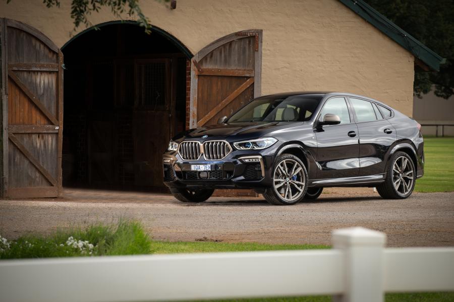  BMW X6 M50i (G06) 2020 года  (AU) (фото 1 из 18)